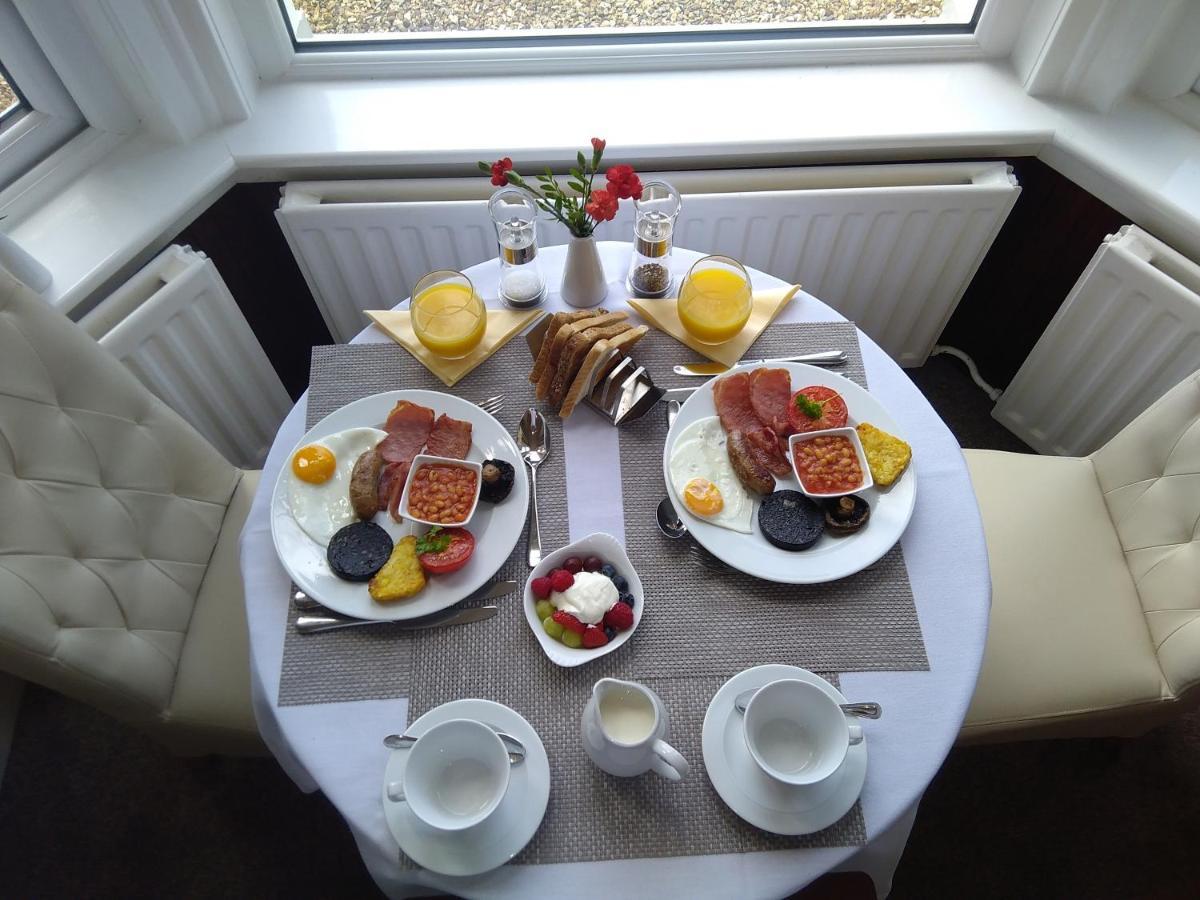 Link House Hotel Bassenthwaite Lake Екстериор снимка