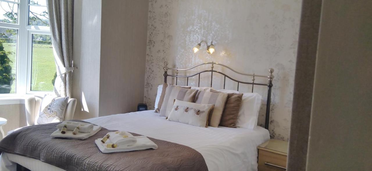 Link House Hotel Bassenthwaite Lake Екстериор снимка