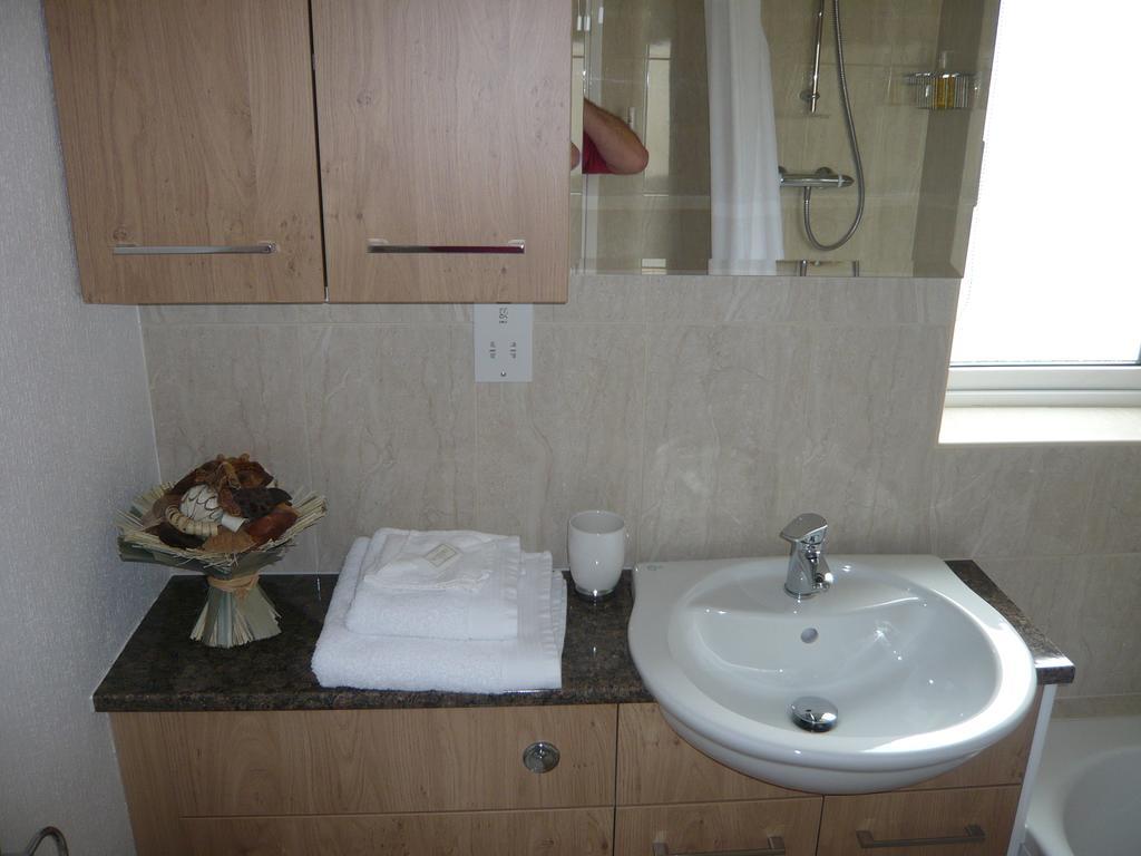 Link House Hotel Bassenthwaite Lake Екстериор снимка