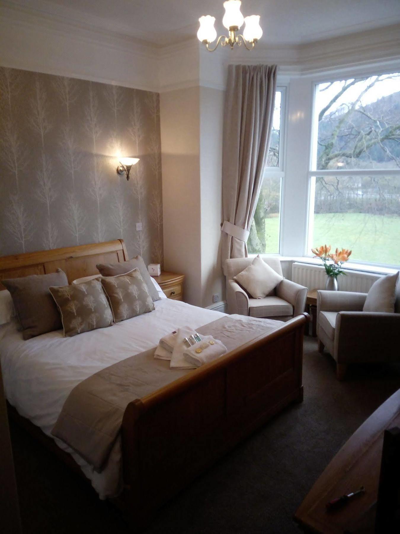 Link House Hotel Bassenthwaite Lake Екстериор снимка