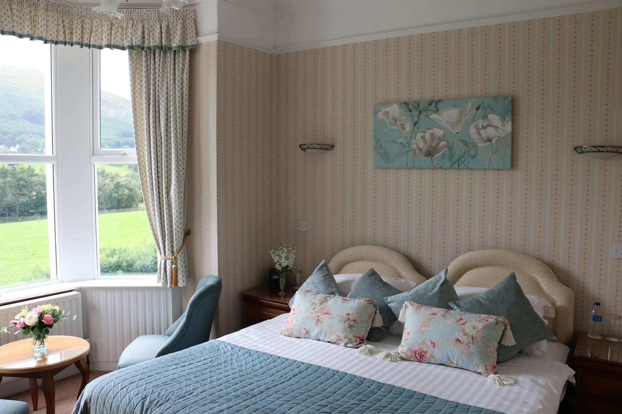 Link House Hotel Bassenthwaite Lake Екстериор снимка