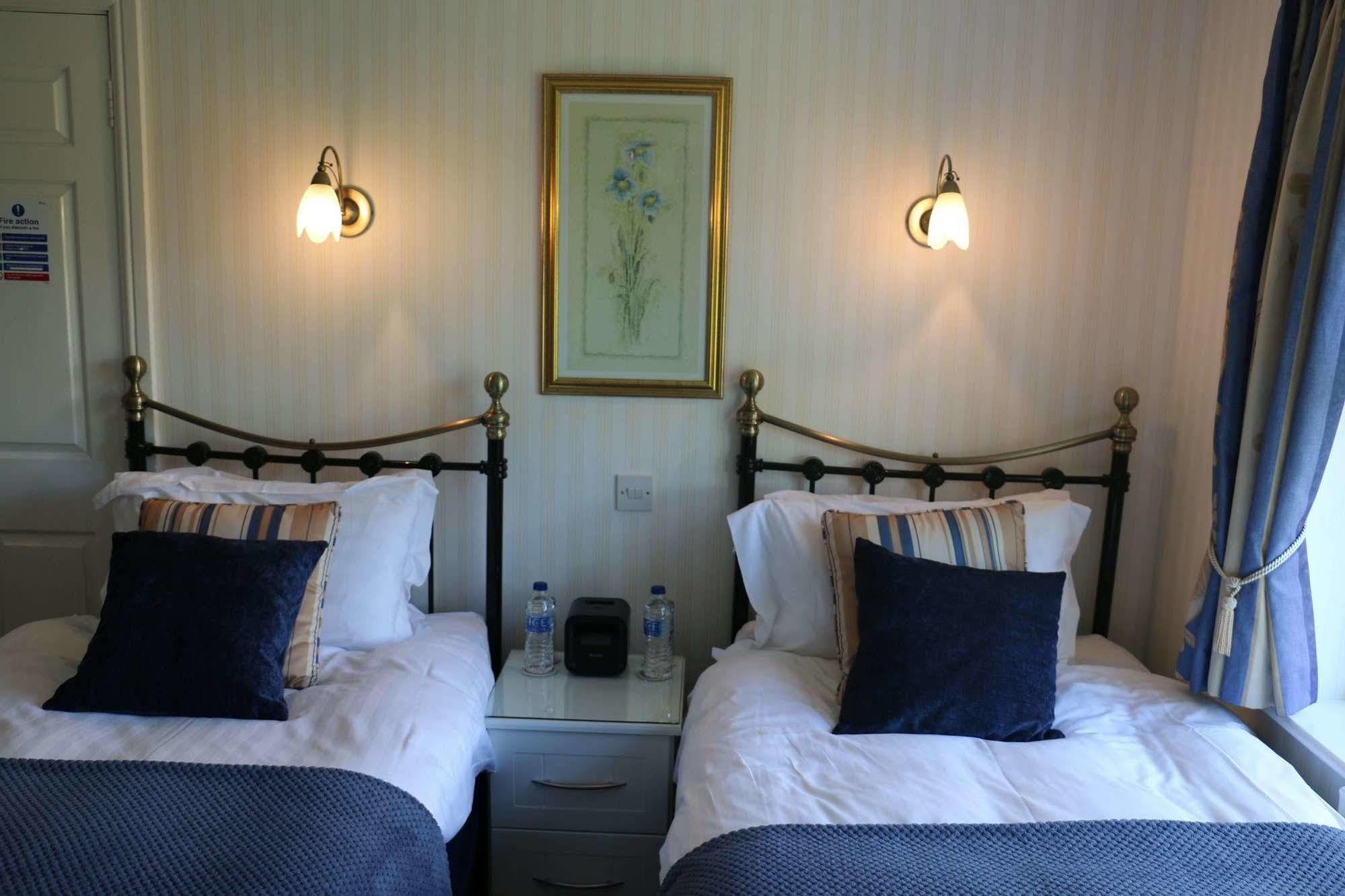 Link House Hotel Bassenthwaite Lake Екстериор снимка