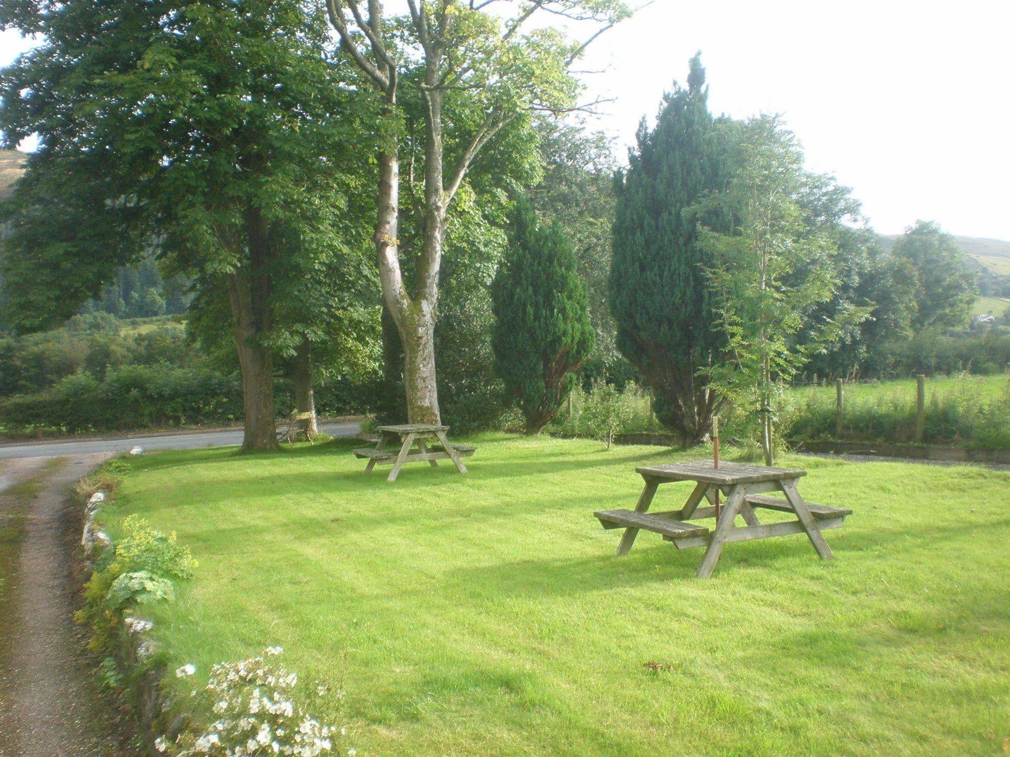 Link House Hotel Bassenthwaite Lake Екстериор снимка